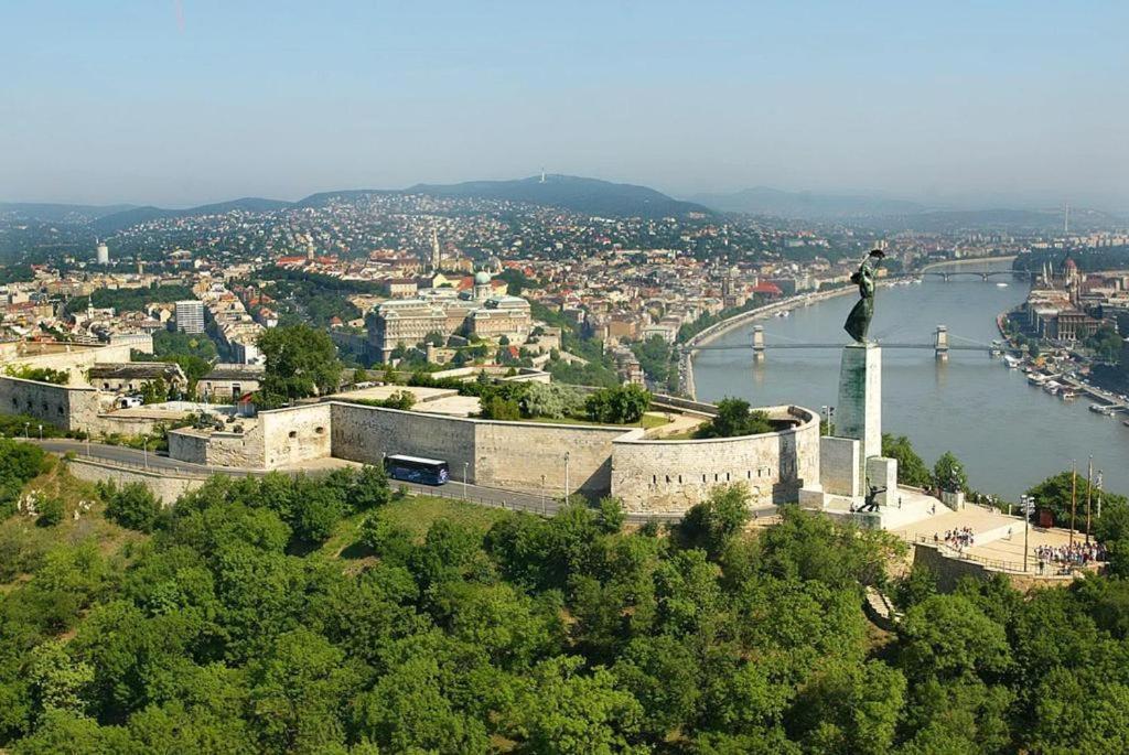 Rakoczi Apartments Budapest Eksteriør billede